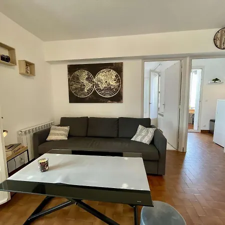 A Saint-cyprien Avec Terrasse, Parking Et Ascenseur - 5 Couchages - Fr-1-225d-191 Apartment Saint-Cyprien (Pyrenees-Orientales)